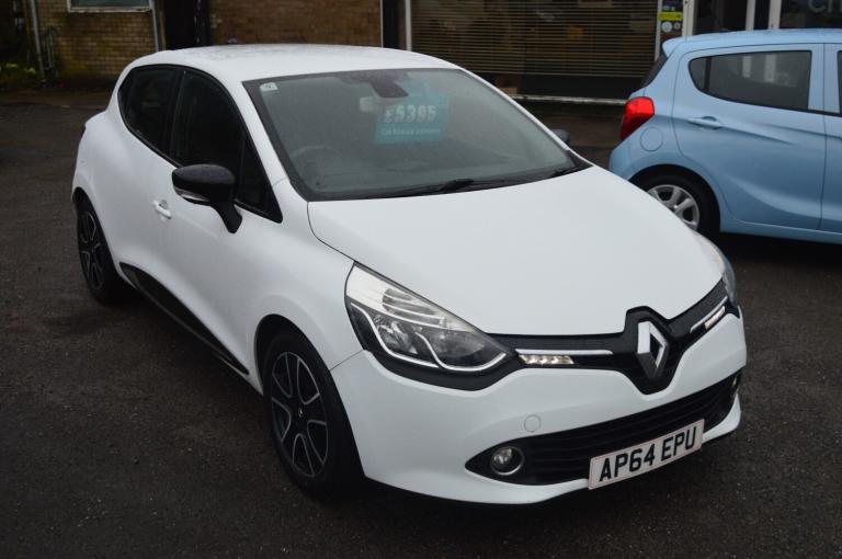 2015 Renault Clio 0.9 TCe Dynamique MediaNav Hatchback 5dr Petrol Manual Euro 5