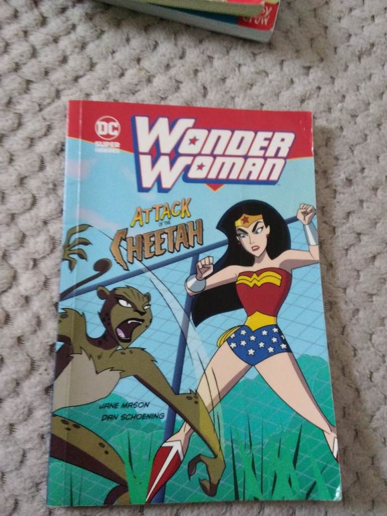 DC Comics Wonder Woman: Attack of the Cheetah! Comic Book