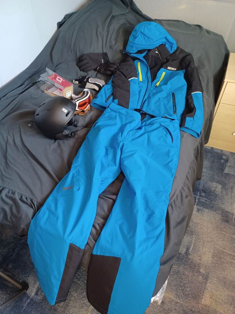 Ski clothes - jacket trouser helmet & goggles
