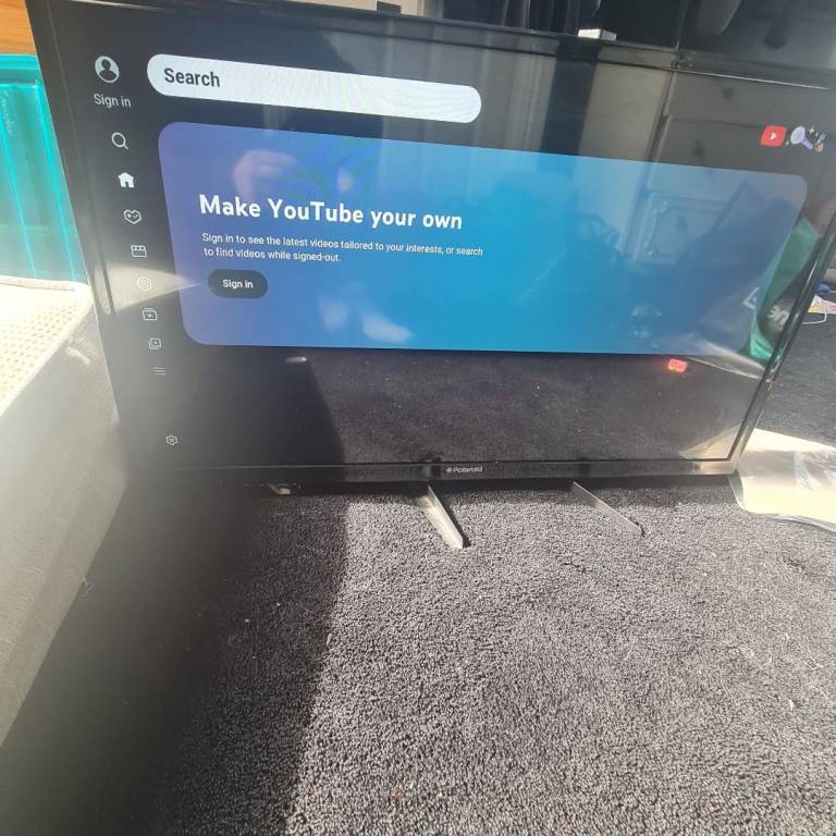 Polaroid 32 inch smart tv