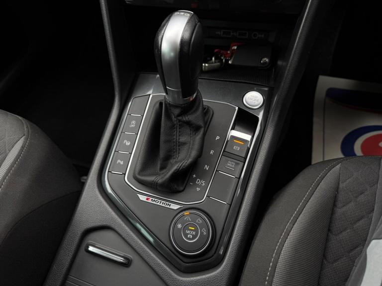 2019 Volkswagen Tiguan 2.0 TDI SE Navigation DSG 4Motion Euro 6 (s/s) 5dr ESTATE Diesel Automatic