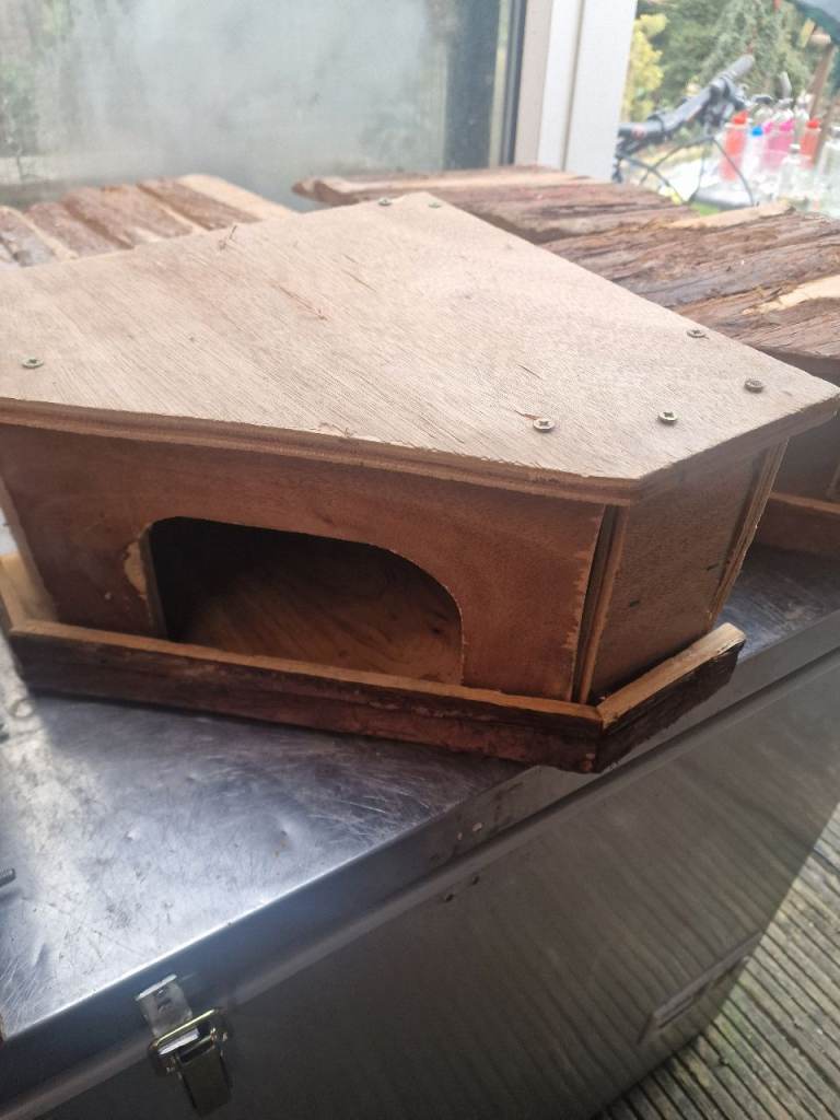 Pet rat huts and water bottles for sale