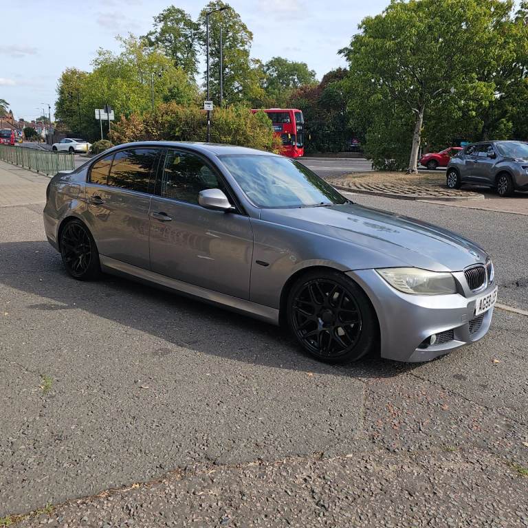 BMW, 3 SERIES, Saloon, 2008, Manual, 1995 (cc), 4 doors