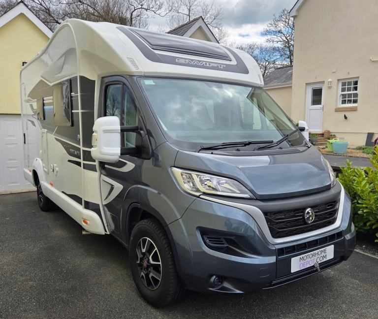 2024 SWIFT ESCAPE 640  4-BERTH - 4-BELT - LOW MILES - SUPERB