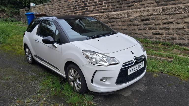 Citroen, DS3, Hatchback, 2013, Manual, 1598 (cc), 3 doors