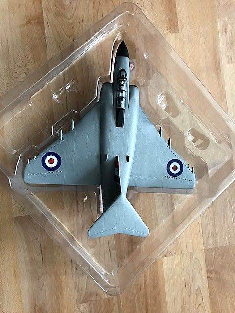 Gloster Javelin: 1:72 Diecast Model, Corgi £40