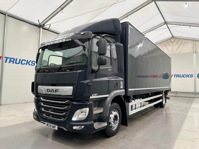 DAF LF 260 4x2 Day Cab Box Van