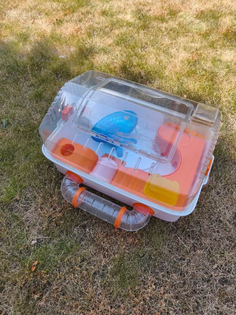 Hamster / Small Pet Cage with Tunnel, Wheel & Accessories