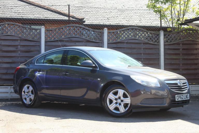  Vauxhall Insignia 1.8 16V Exclusiv Euro 5 5dr Petrol Manual