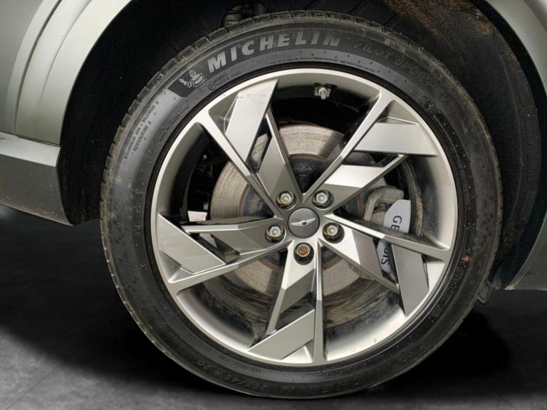 2024 Genesis GV70 360kW Sport 77kWh 5dr Auto AWD MPV ELECTRIC Automatic