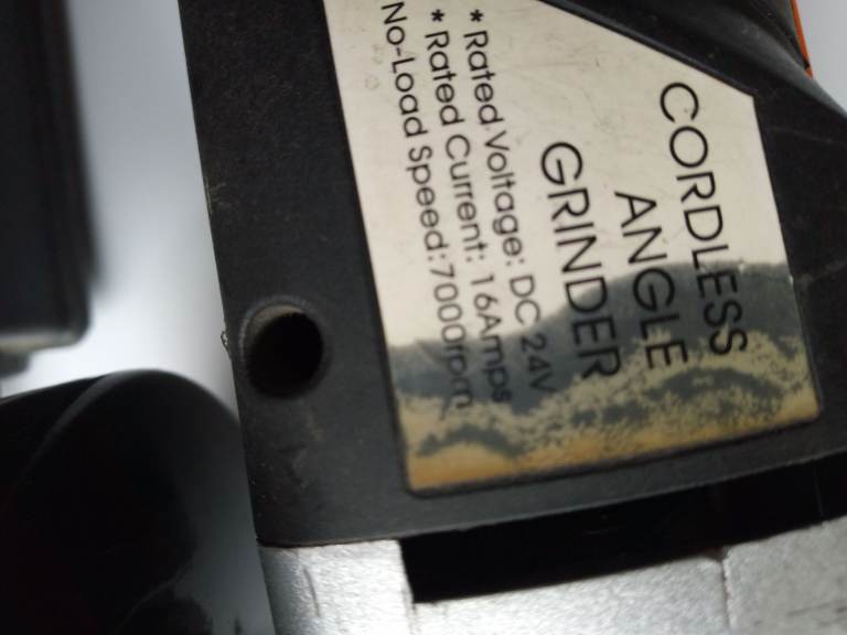 Cordless Angle Grinder. 24V. Battery, Charger and Hard Case