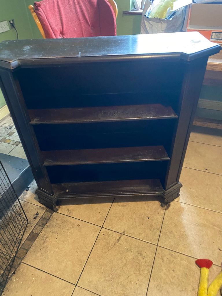 Dark Wood Small Bookcase / Display Unit – Good Condition