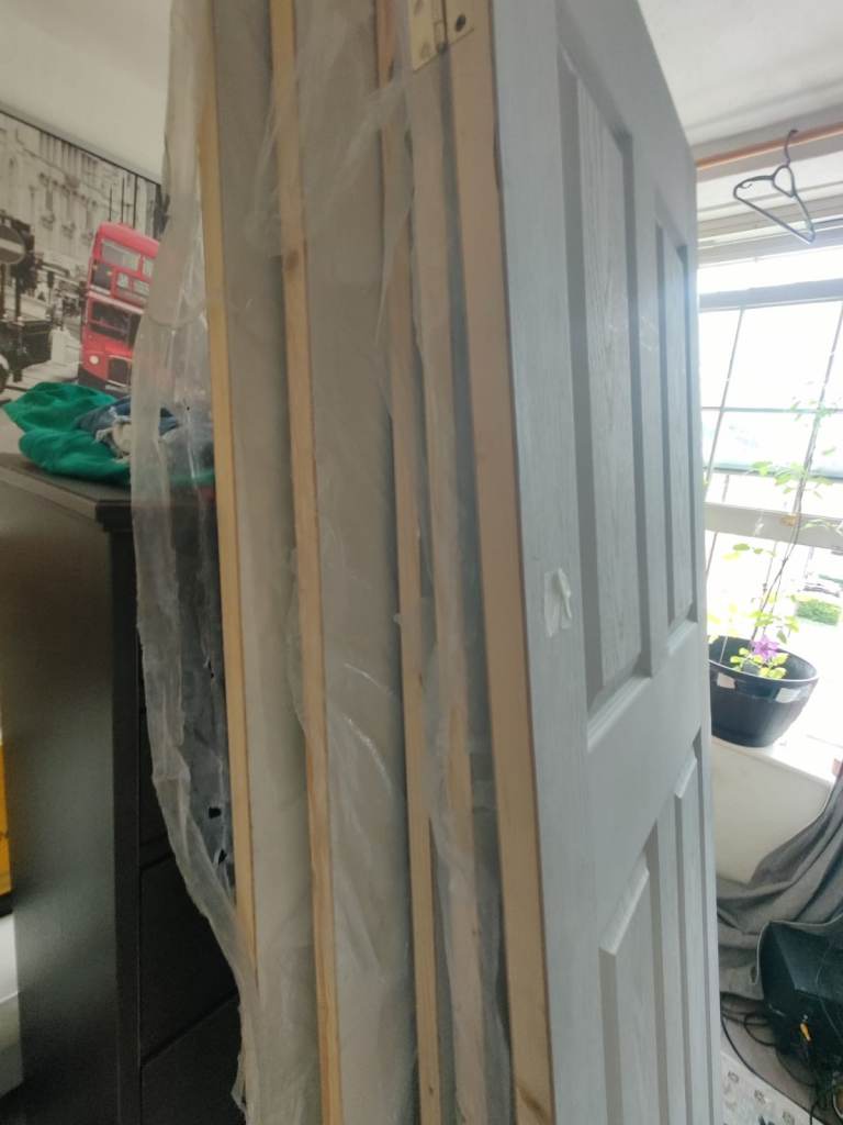 5 x New White Moulded Internal Door – Unused, Still in Packaging
