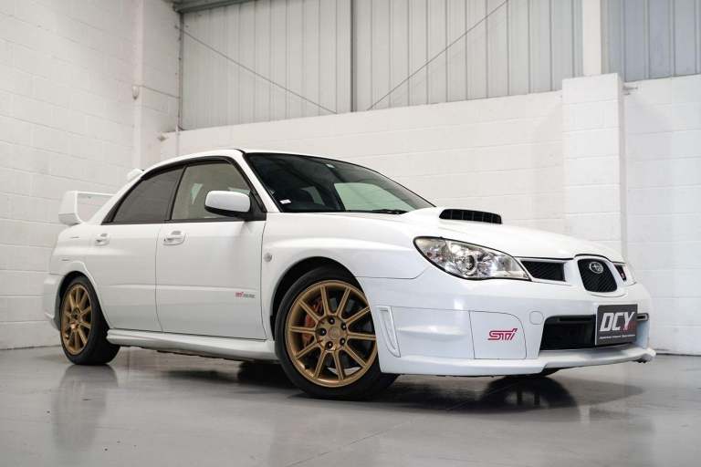 SUBARU IMPREZA WRX STI Hawkeye 2.0l Jdm White Manual Petrol 2006