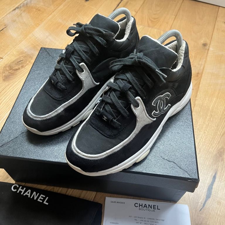 Chanel CC Runner trainers size 4