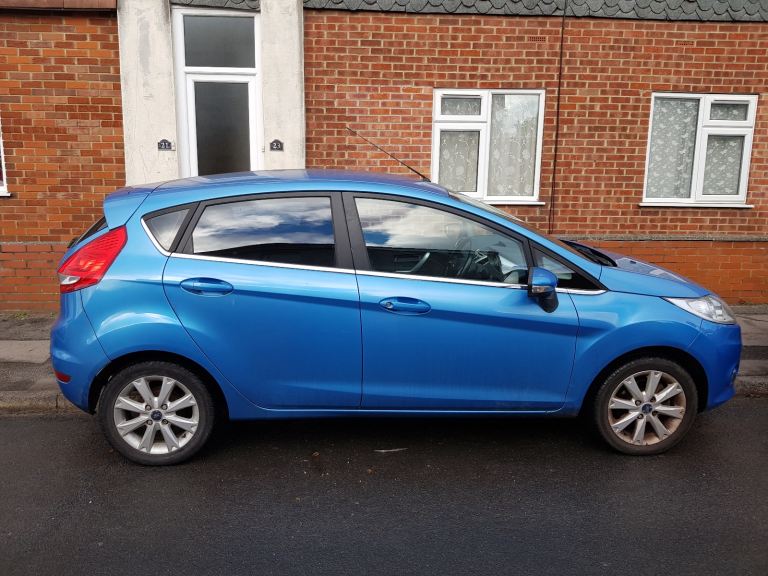 Ford, FIESTA, Hatchback, 2010, Manual, 1242 (cc), 5 doors