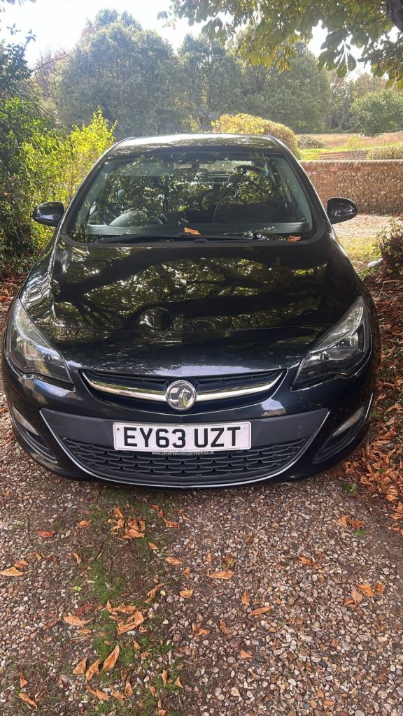 Vauxhall, ASTRA, Hatchback, 2013, Manual, 1686 (cc), 5 doors