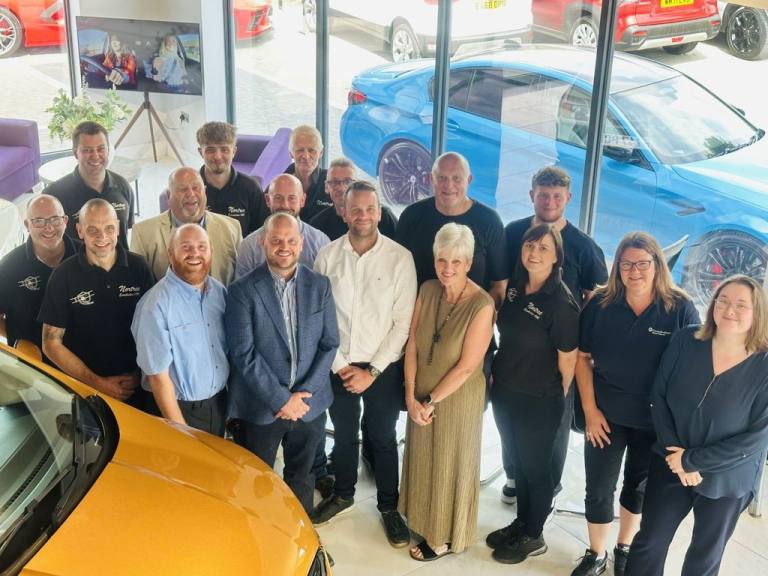 2015 65 FORD C-MAX 1.6 TI-VCT ZETEC MPV 5DR PETROL MANUAL EURO 6 (125 PS)