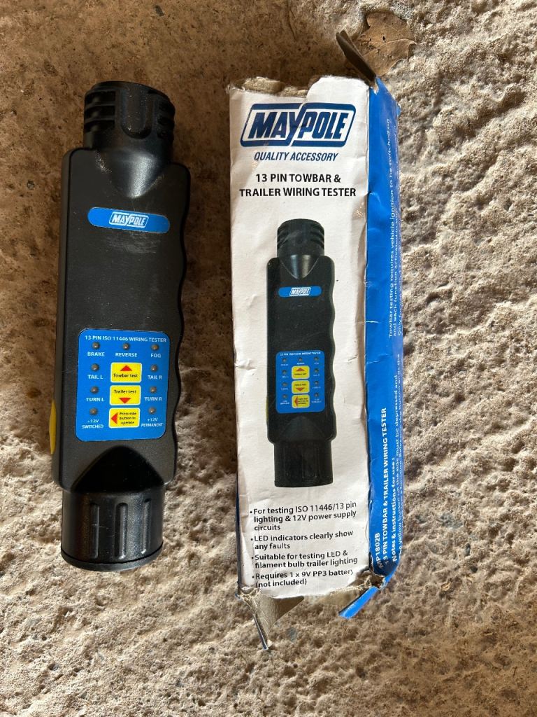 Maypole towbar and caravan/trailer wiring & lights tester. 