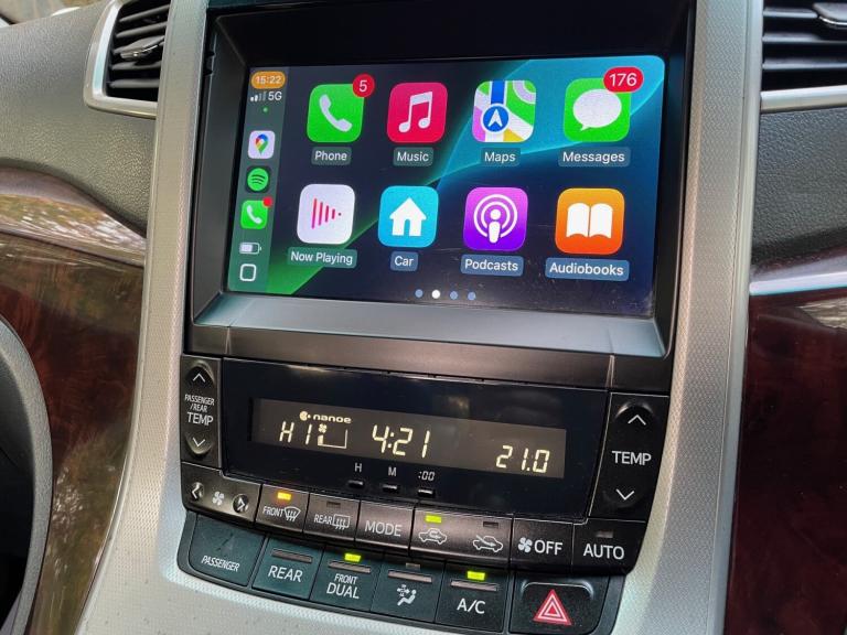 TOYOTA ALPHARD 2.4 2012