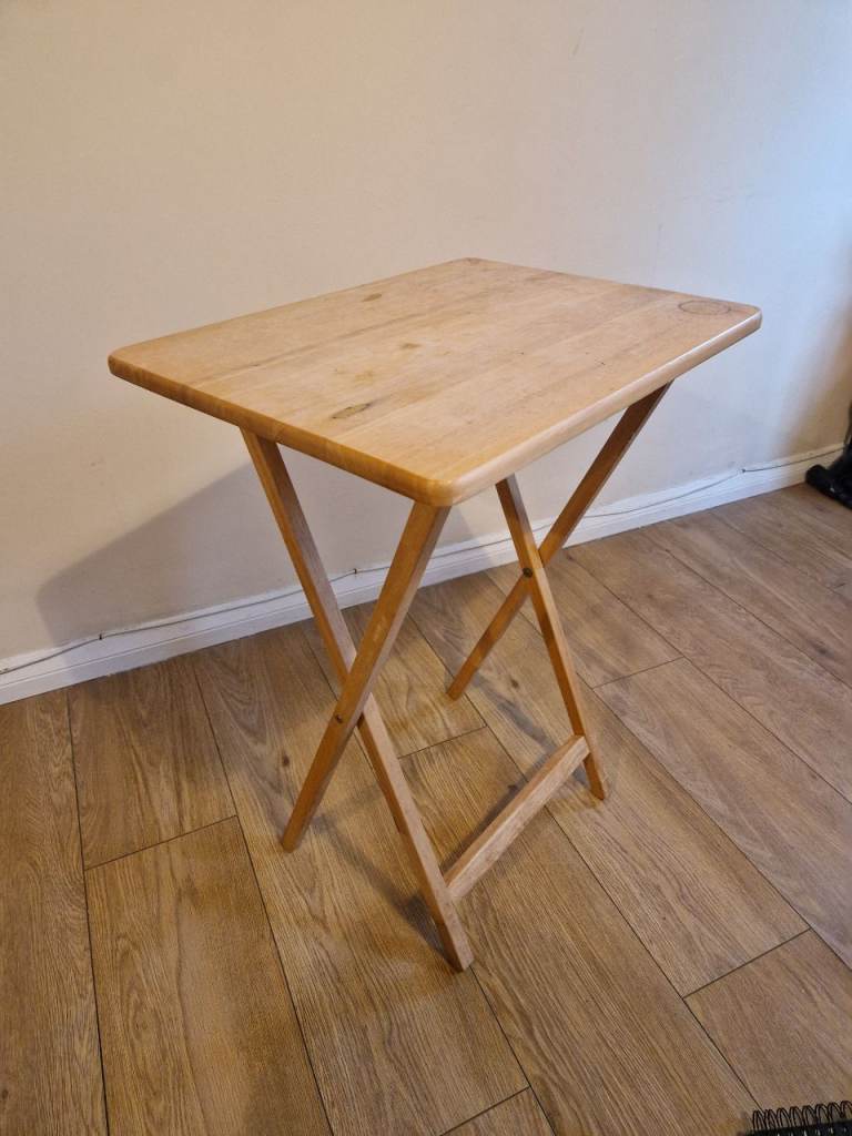 Small Foldable Coffee Table 