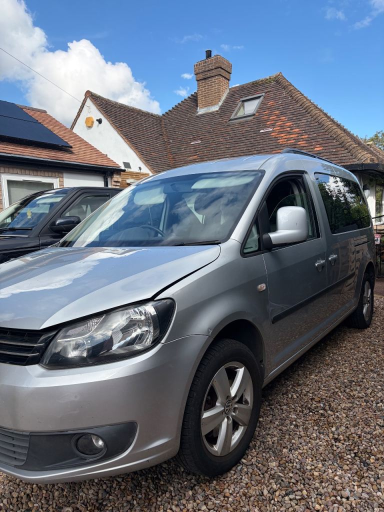 Volkswagen, CADDY MAXI LIFE, MPV, 2012, Manual, 1598 (cc), 5 doors