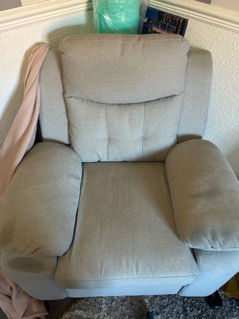 Arm chair 