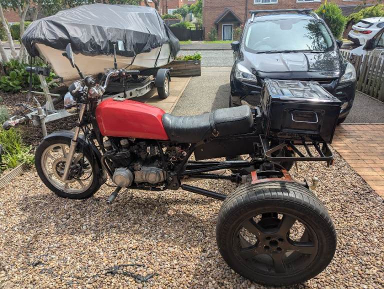 Reliant based trike