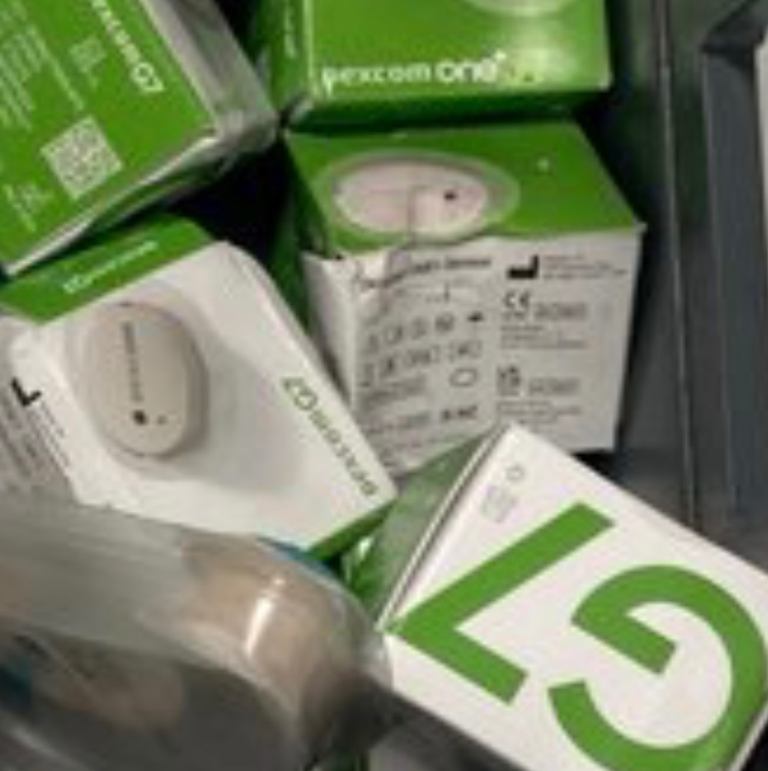 20x Dexcom G7 & 4 DEXCOM One sensor long date 