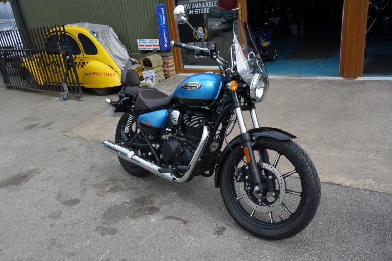 Royal Enfield Meteor 350 Roadster/Retro Petrol Manual Euro 5 (20 ps) 2022/22