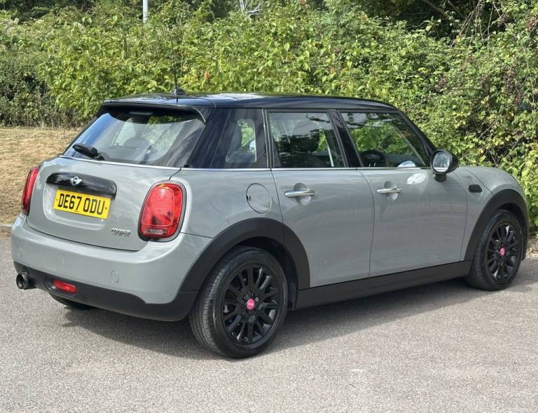 2017 MINI Hatch 1.5 Cooper Hatchback 5dr Petrol Manual Euro 6 (s/s) (136 ps) Hatchback Petrol Manual