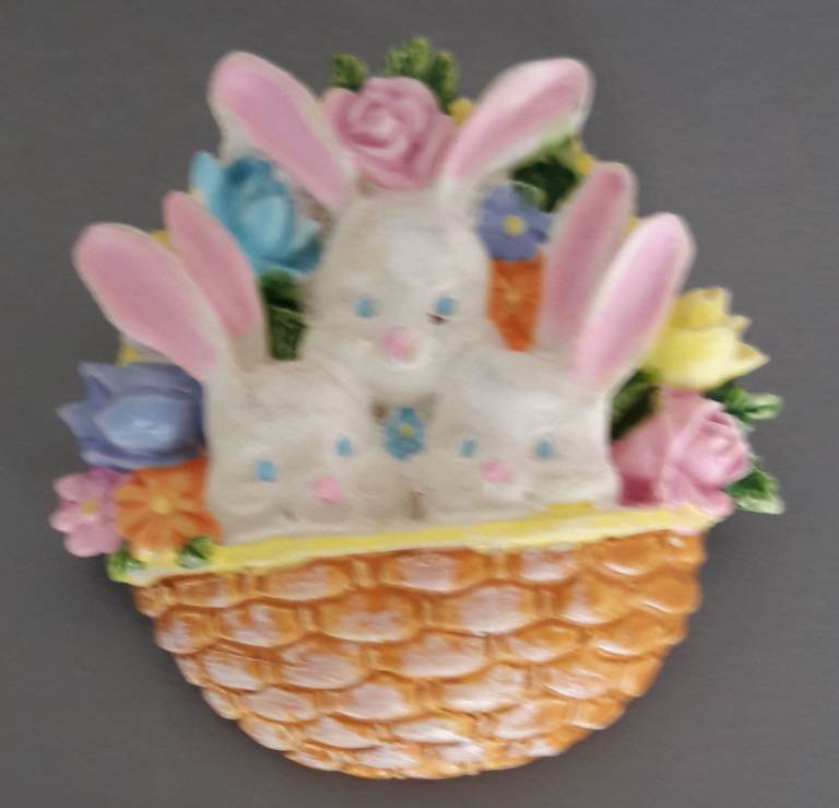 Brooch / pin badge cute bunny rabbits in basket  – post or collect