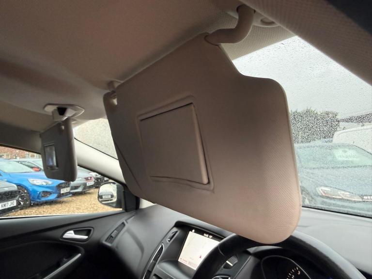 2017 Ford Focus 1.0 EcoBoost 125 Zetec Edition 5dr HATCHBACK PETROL Manual