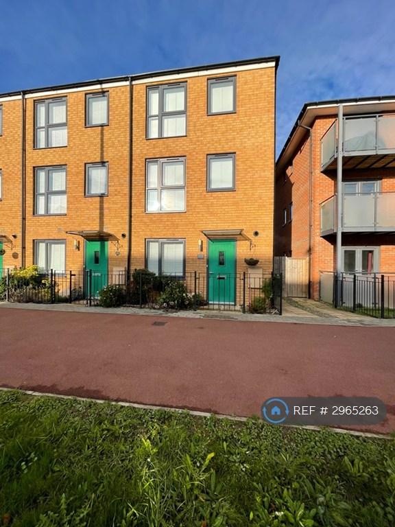 4 bedroom house in Countess Way, Brooklands, Milton Keynes, MK10 (4 bed) (#2965263)