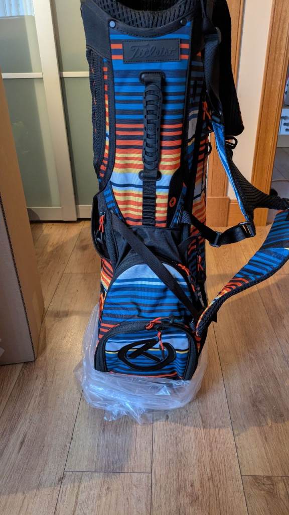 Scotty Cameron Pathfinder Cinco stand bag 