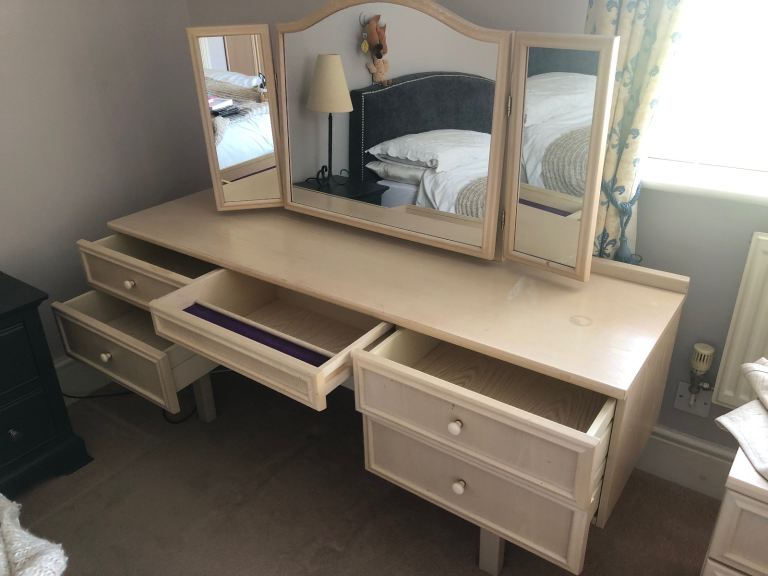 G plan dressing table and two bedside cabinets 
