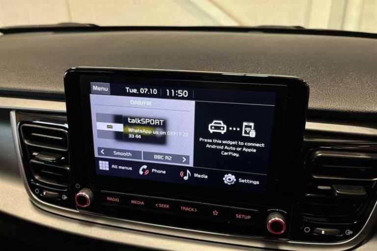 2022 Kia Rio 1.0 T-GDi 2 Hatchback 5dr Petrol DCT Euro 6 (s/s) (99 bhp) Hatchback Petrol Automatic