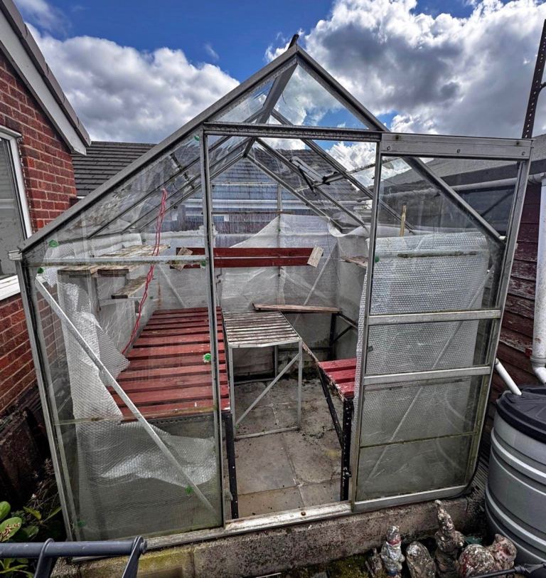 Greenhouse 6x6ft all the glass