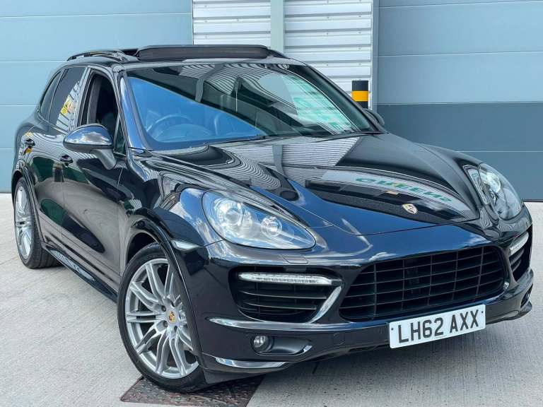 2012 Porsche Cayenne GTS 5dr Tiptronic S Very high spec must be seen 4x4 Petrol Automatic