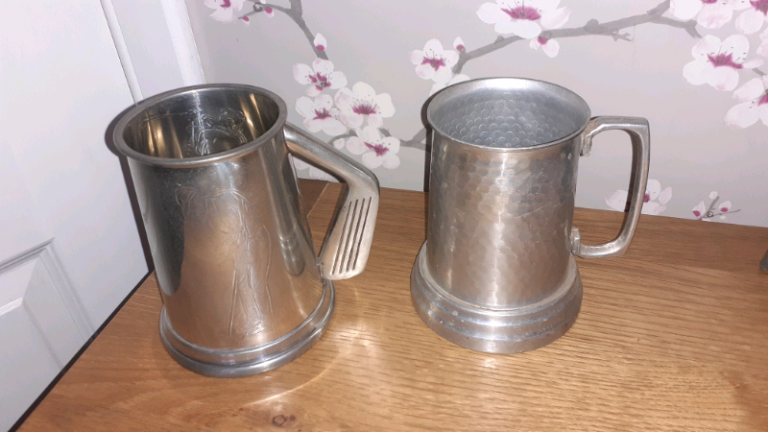 Vintage Pewter tankards x 2 