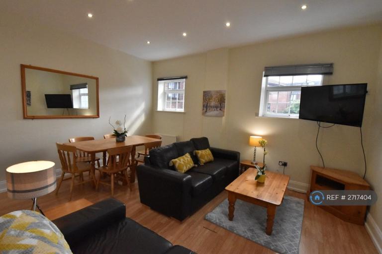 6 bedroom house in Stewart House, Newcastle Upon Tyne, NE2 (6 bed) (#2717404)