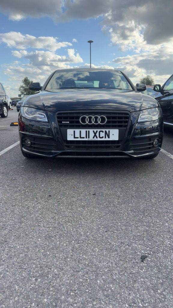Audi, A4, Saloon, 2011, Semi-Auto, 1984 (cc), 4 doors
