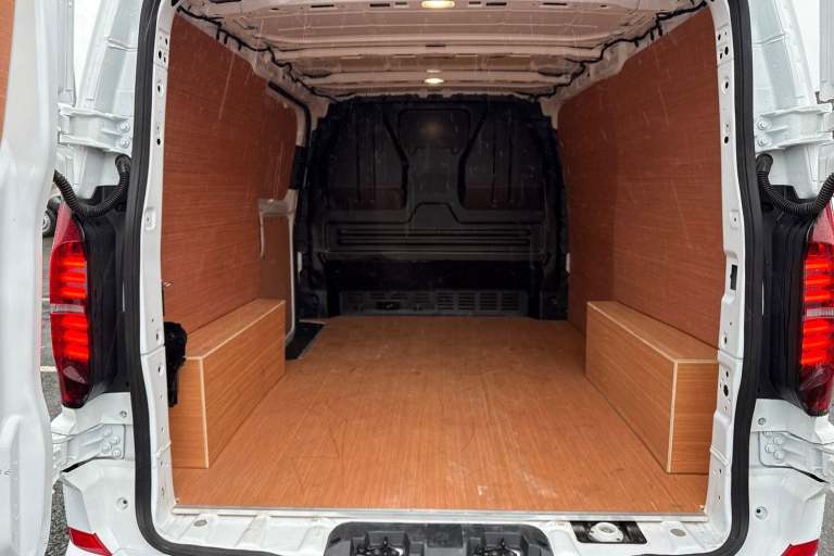 2025 Volkswagen Transporter 2.0 TDI 150 Commerce Plus Van PANEL VAN DIESEL Manual
