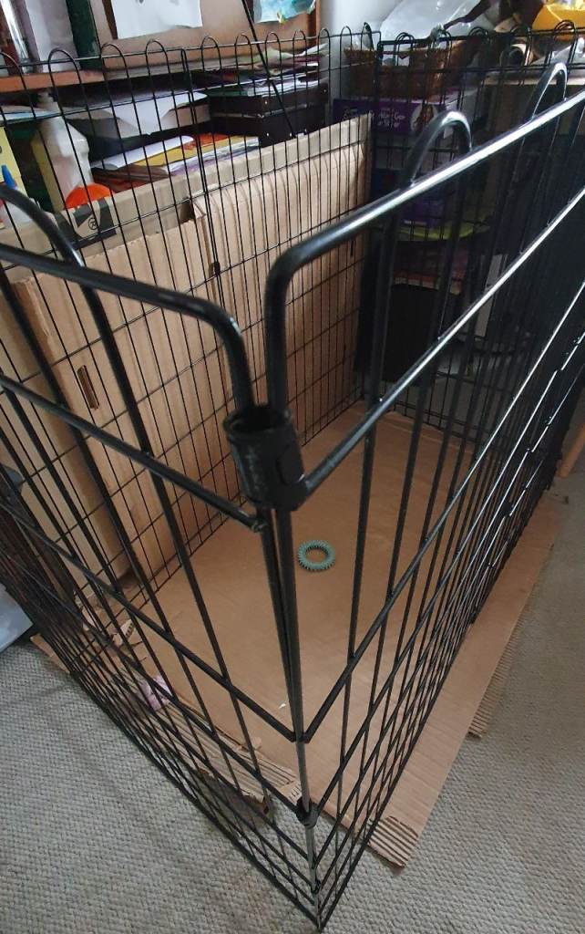 Wire dog pen - large size