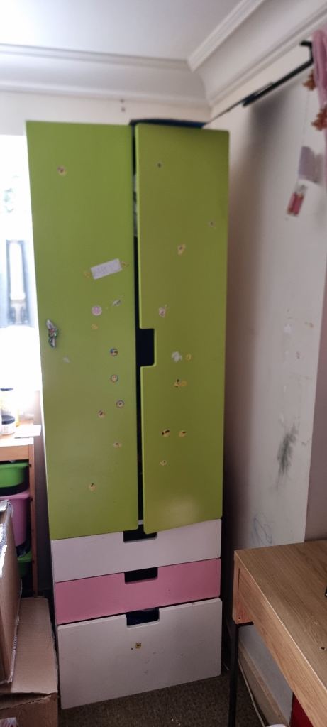 Kids wardrobe for giveaway price 