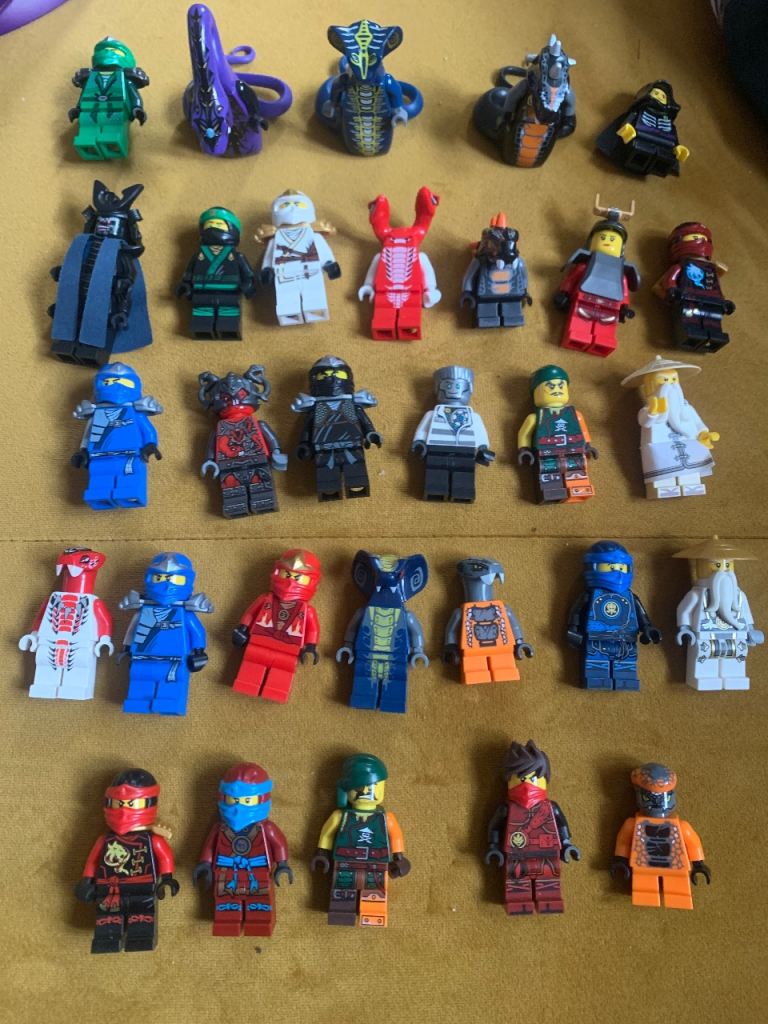 Lego minifigures, Star Wars, Disney, ninjago and superhero’s 