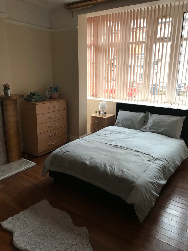 Supported Living Accommodation Double Rooms Emergency House DSS Temporary Hostel Rent To Let 510
