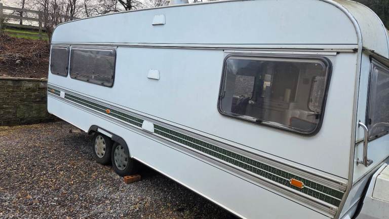 1980's Buccaneer Caravan 