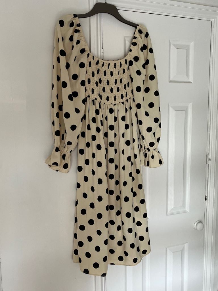 Ladies dress