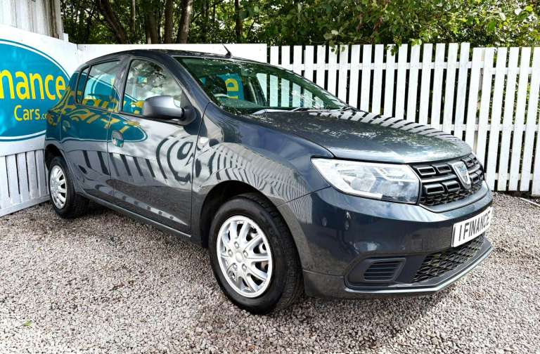 CAN'T GET CREDIT? CALL US! Dacia Sandero 0.9 TCe Essential, 2020, Manual - £99 DEPOSIT, £40 PER WEEK